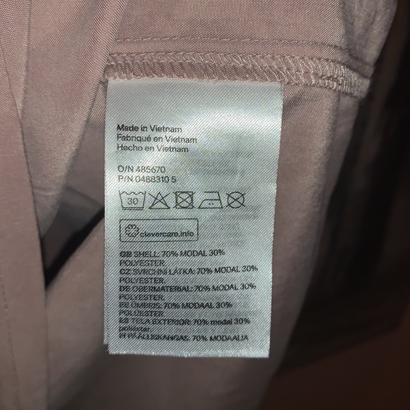 H&M Ruffle Off Shoulder Mini Dress in Rose Pink sz 6 EUC - Picture 4 of 7